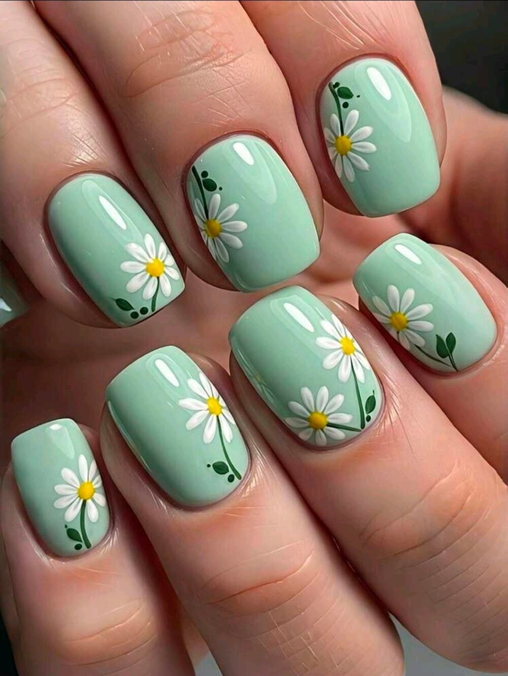 24Pcs Mint Green Daisy Fliral Press On Nails Short Square Glossy False Nails New